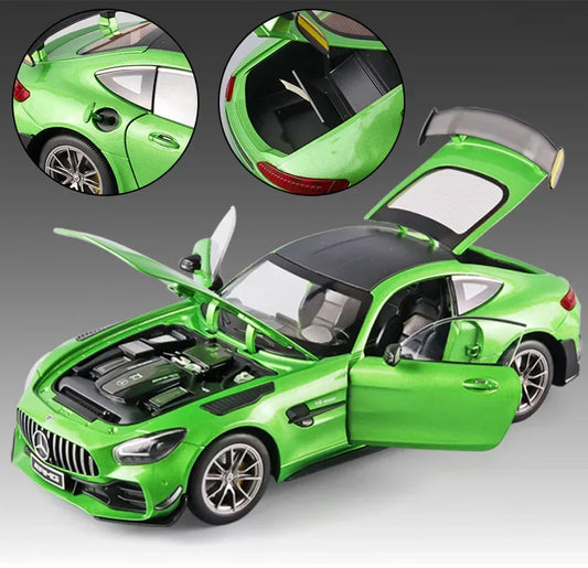 1:18 Mercedes-Benz AMG GTR