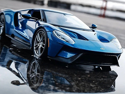 1:36 Ford GT