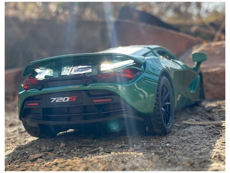 1:32 McLaren 720S